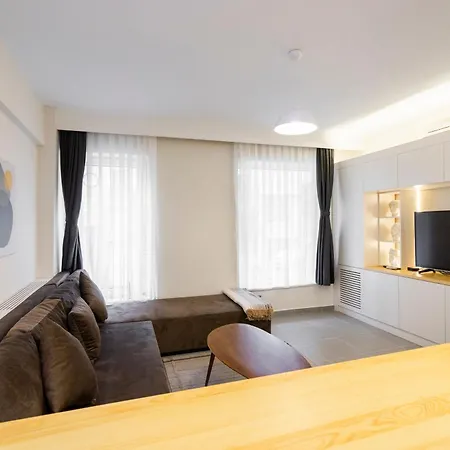Stylish 1 Bedroom With All, In Cihangir, Taksim Apartmán *